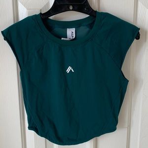 COPY - Alphalete velocity crop